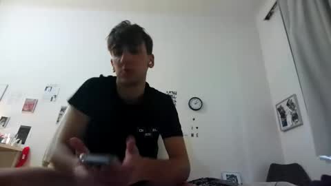 pttvnvkk online show from 02/03/25, 09:19