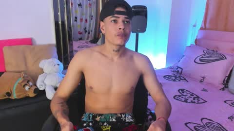 puca_and_garu online show from 03/16/26, 12:49