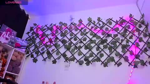 Emma Rico   model indep online show from 02/06/25, 12:54