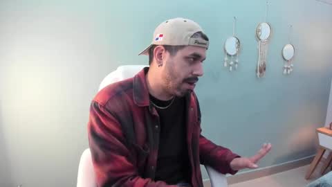 Snapshot of puch16 chatting on 09/08/25, 03:55 Diego online show from 09/08/25, 03:55
