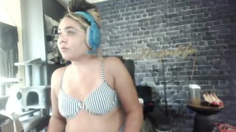 Krystle online show from 07/13/26, 02:31