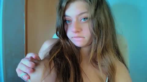 Nayaa Nay 3 online show from 01/19/25, 05:28