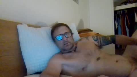 Snapshot of pulllin4u chatting on 06/04/26, 02:56 pulllin4u online show from 06/04/26, 02:56