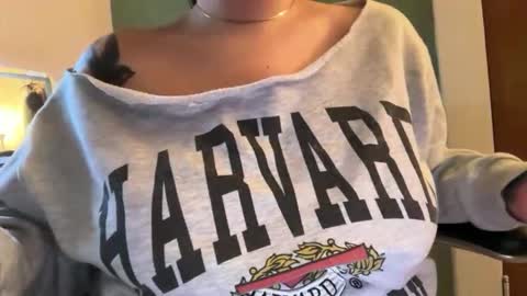 Pumpkin bunny online show from 04/21/26, 02:48