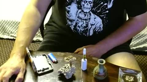 Jojo online show from 11/04/25, 08:57