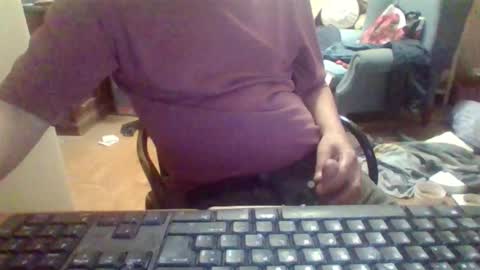 pup_y online show from 10/10/25, 06:40