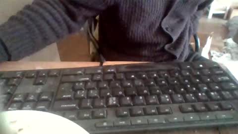 pup_y online show from 11/15/25, 10:23