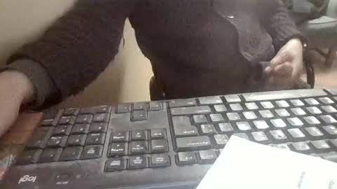 pup_y online show from 02/15/26, 09:11