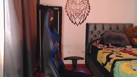 Cris online show from 10/03/25, 02:14