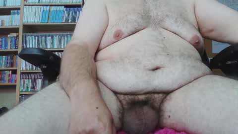 Snapshot of puppybear69 chatting on 10/03/25, 04:15 puppybear69 online show from 10/03/25, 04:15