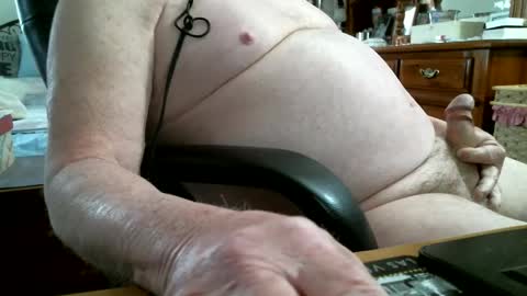 Snapshot of puppydog56 chatting on 03/26/26, 04:01 puppydog56 online show from 03/26/26, 04:01