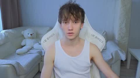 Snapshot of pupsenish chatting on 01/19/26, 09:46 Jesse online show from 01/19/26, 09:46