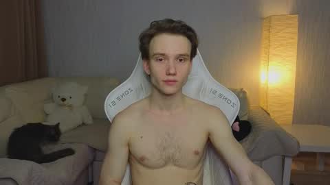 Snapshot of pupsenish chatting on 02/04/26, 02:39 Jesse online show from 02/04/26, 02:39