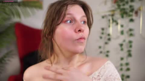 constant schedule Wednesday  Friday  Saturday  Sunday  The Rosemarie online show from 04/19/26, 05:29