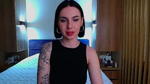 Julia online show from 07/21/26, 04:20