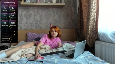 Snapshot of purebeautie chatting on 12/20/24, 10:27 Katty online show from 12/20/24, 10:27