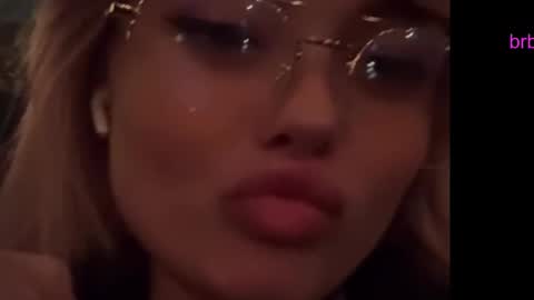 Snapshot of purebeautie chatting on 11/24/25, 01:00 Katty online show from 11/24/25, 01:00