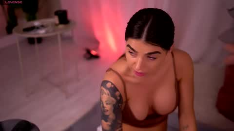 Emily online show from 02/06/26, 04:50