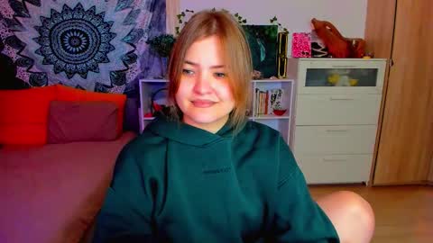 Miss Hanna online show from 11/28/25, 12:41