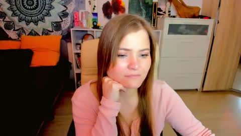 Miss Hanna online show from 06/26/26, 08:24
