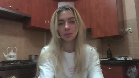 Snapshot of purelust_naomi chatting on 11/05/25, 04:51 purelust_naomi online show from 11/05/25, 04:51