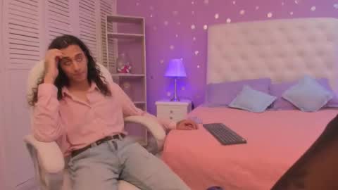 Experienced guys  online show from 02/09/26, 07:18