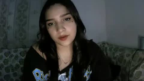 Snapshot of purple_23 chatting on 01/12/26, 07:02 Lizzy online show from 01/12/26, 07:02