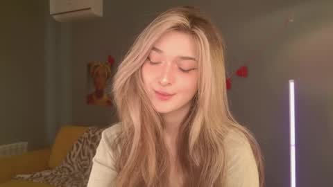 Bella online show from 03/17/26, 05:33