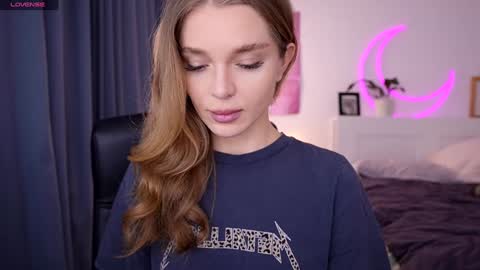 Snapshot of purple_baby chatting on 02/04/25, 04:39 Sasha wait you here 6 of November. will celebrate my B- day online show from 02/04/25, 04:39