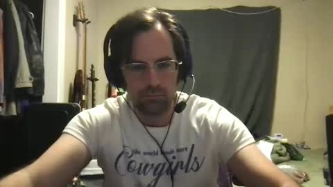 Snapshot of purple_collij_prof chatting on 09/09/25, 06:35 Purple online show from 09/09/25, 06:35