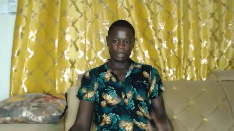 purple_hearts online show from 02/21/26, 03:07