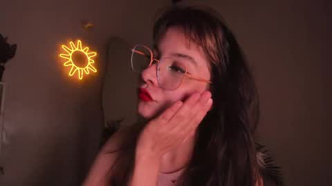 Vero online from Tuesday to Sunday online show from 04/04/26, 09:23