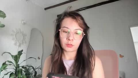 Vero online from Tuesday to Sunday online show from 04/17/26, 05:16