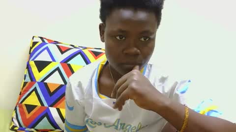 Snapshot of purple_raaine chatting on 11/20/25, 08:25 purple Rain online show from 11/20/25, 08:25