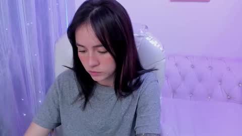 Anna  online show from 02/25/25, 02:25