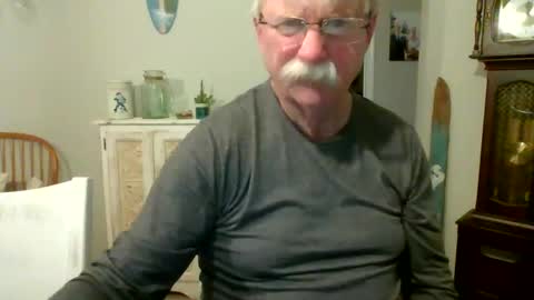 purpleshroom online show from 01/25/25, 05:07