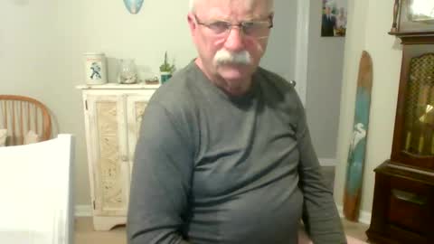 purpleshroom online show from 02/19/25, 04:34