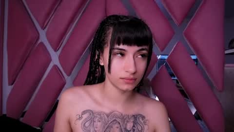 Alynn online show from 04/14/26, 01:33