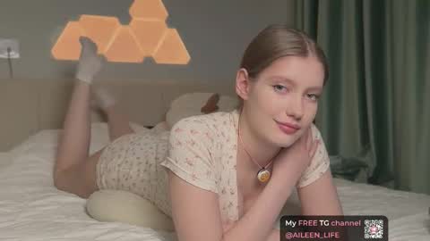 Aileen online show from 11/19/25, 07:14