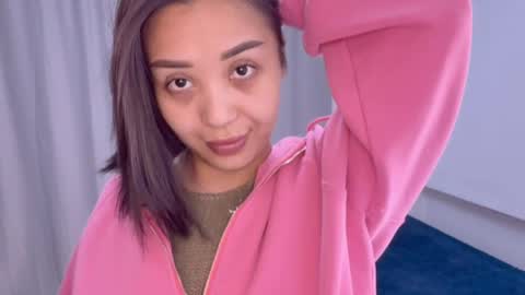 Miko online show from 04/10/26, 10:25