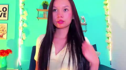 Snapshot of pussy_happy0 chatting on 12/22/25, 03:20 pussy_happy0 online show from 12/22/25, 03:20