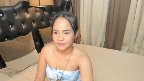 Anna online show from 10/23/25, 04:28