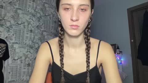 Snapshot of pussygir007 chatting on 01/29/25, 05:51 pussygirl007 online show from 01/29/25, 05:51