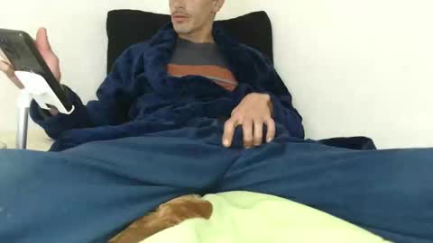Snapshot of pussyhunterpt chatting on 01/24/25, 03:45 Ruck Fules online show from 01/24/25, 03:45