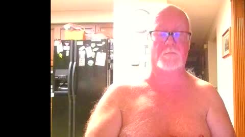 Snapshot of pussylover1365 chatting on 11/09/25, 12:42 pussylover1365 online show from 11/09/25, 12:42