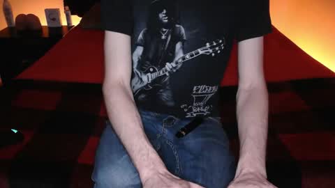 Snapshot of pussylover2182 chatting on 01/14/26, 05:24 pussylover2182 online show from 01/14/26, 05:24