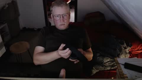 pussylovercb online show from 09/16/25, 09:54