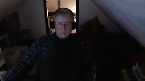 pussylovercb online show from 04/22/26, 08:06