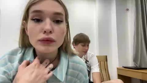 Lina online show from 11/28/25, 03:04