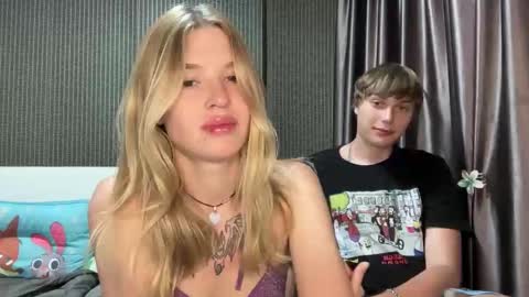 Lina online show from 12/19/25, 05:36